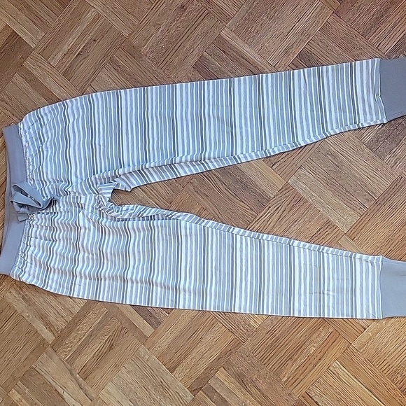 Splendid by Anthropologie Women's Striped Pajama Loungewear 2 Pc Set Size XS NWT - Picture 7 of 7